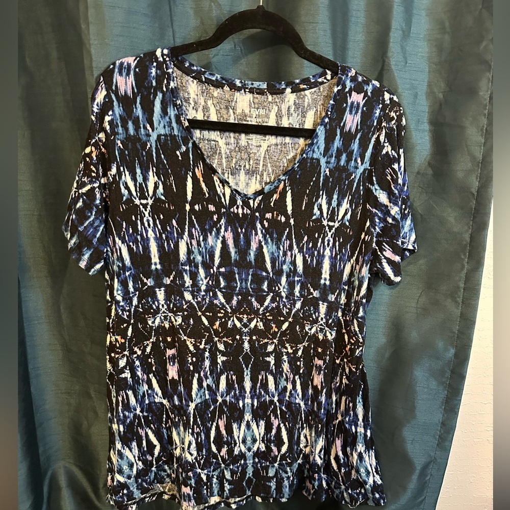Ever Blue and Black Patterned Women's Short Sleeved Modern Tee